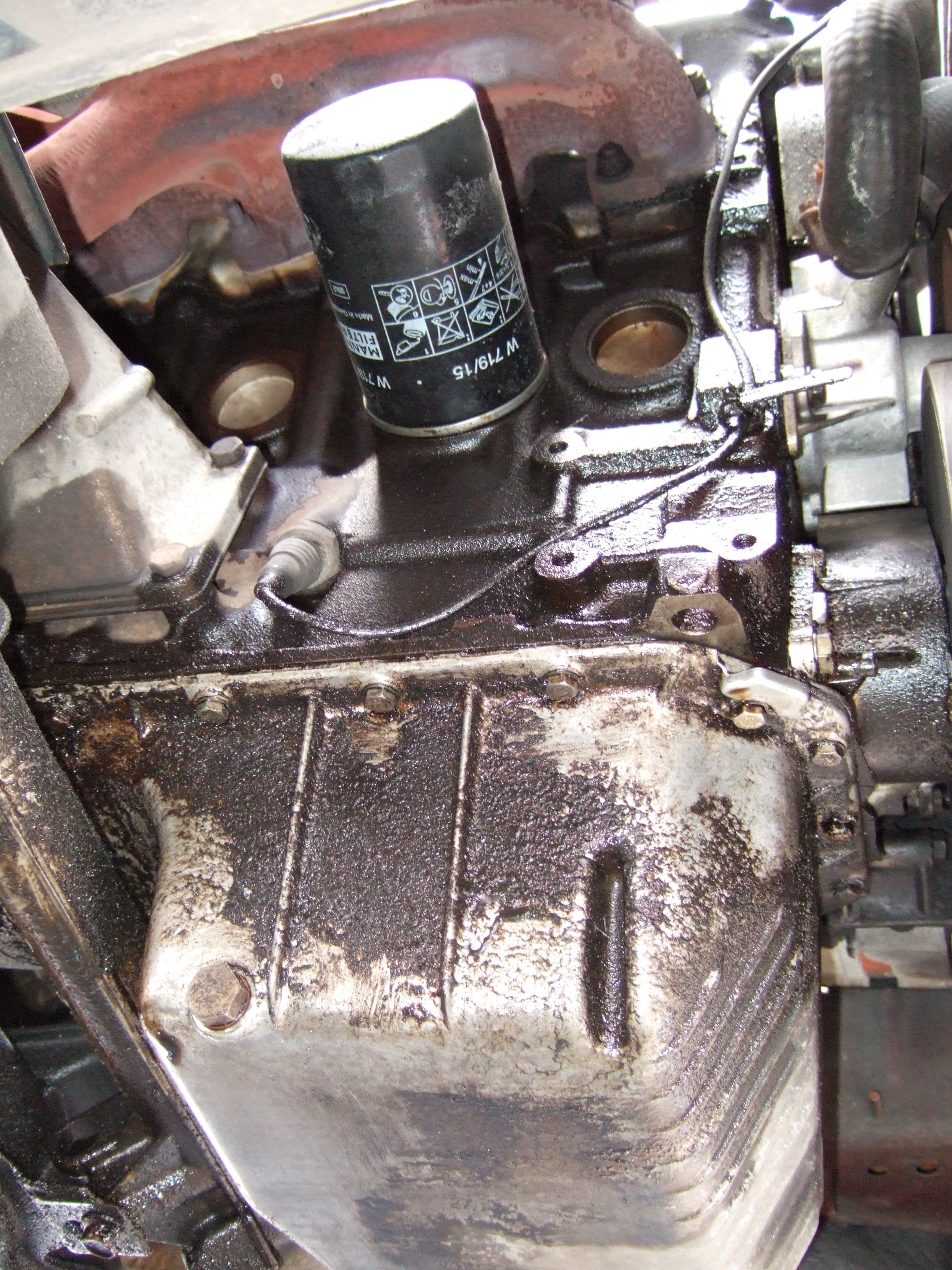 Bmw 320i engine oil capacity #5