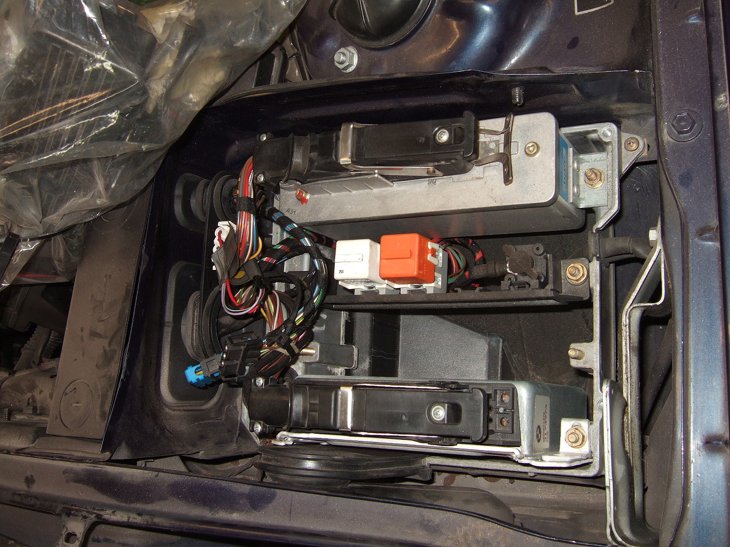 Bmw e34 fuel filter location #7
